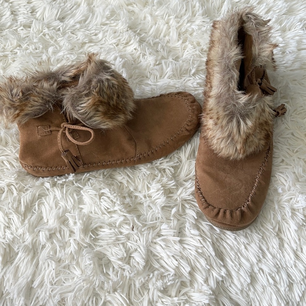 Madden Women Fur Moccasins Boot